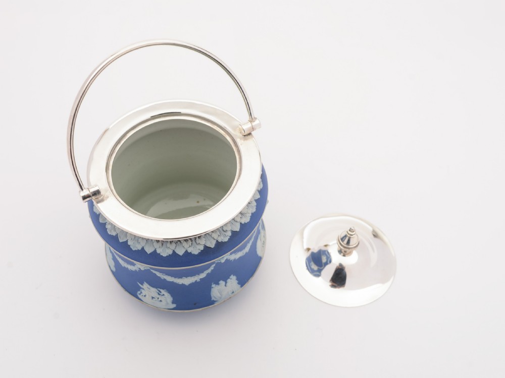 China Wedgwood Biscuit Barrel, Circa 1905 View II