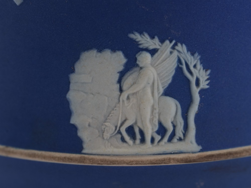 China Wedgwood Biscuit Barrel, Circa 1905 View IV