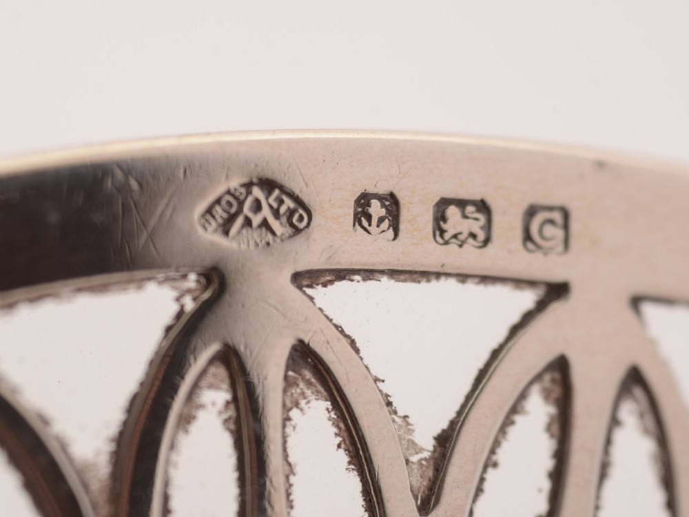 Silver and Glass Tea Pot Stand, Birmingham 1927 View III