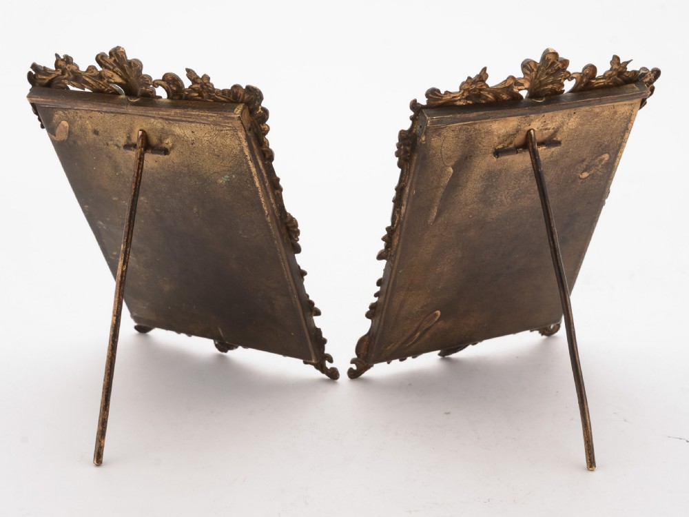 Lovely Pair of Edwardian Brass Photo Frames, Circa 1905 View II