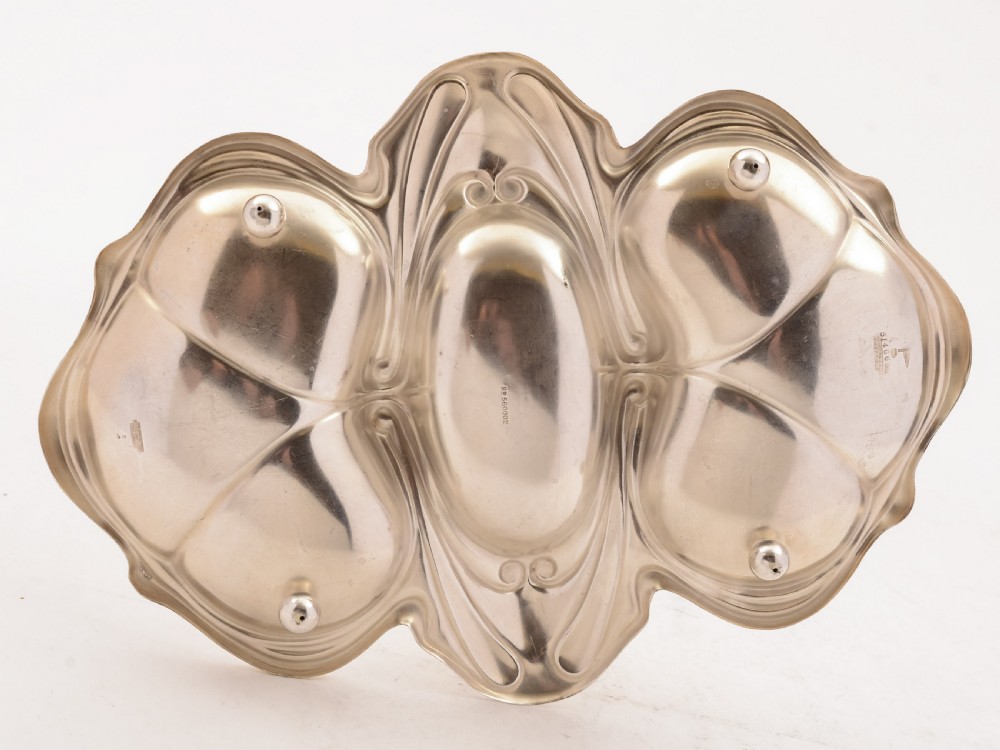 Fabulous Art Nouveau Serving Dish, Circa 1900 View III