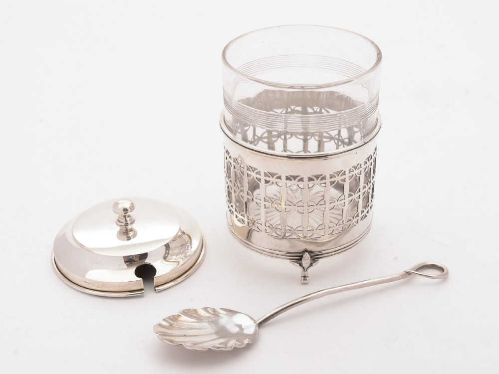 Nice Silver and Glass Preserve Pot, Birmingham 1919 View II