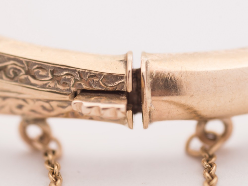 Beautiful Victorian 9K Gold Bracelet, Birmingham 1899 View V