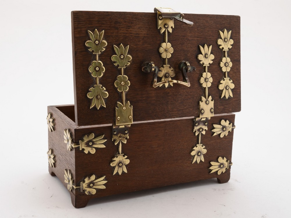 Stunning Victorian Oak and Brass Cigar Box, Circa 1890 View V