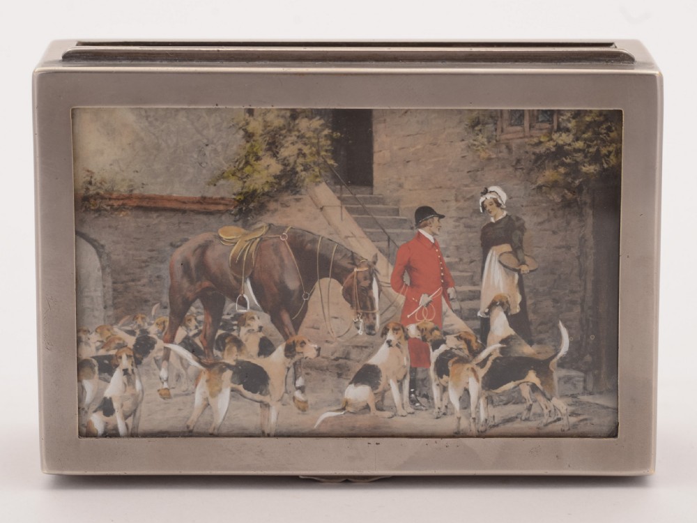 Superb Trinket Box with Hunting Scene, Circa 1920 View II