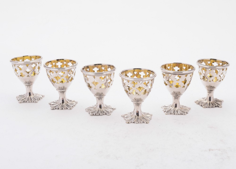 Nice Set of 6 Victorian Egg Cups, Circa 1880 View II