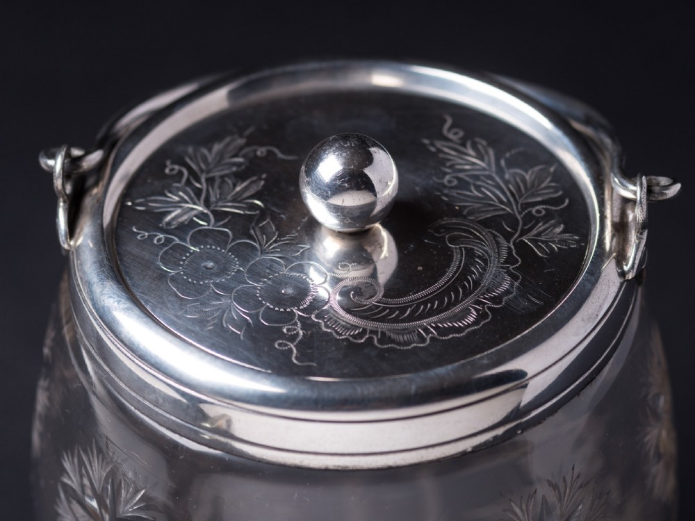 Lovely Victorian Etched Glass Biscuit Barrel, Circa 1890 View III