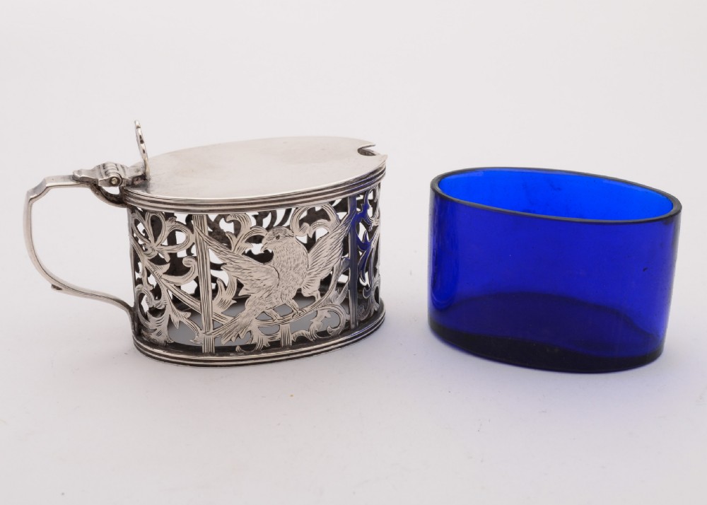 Nice Silver Mustard Pot, London 1922 View VI