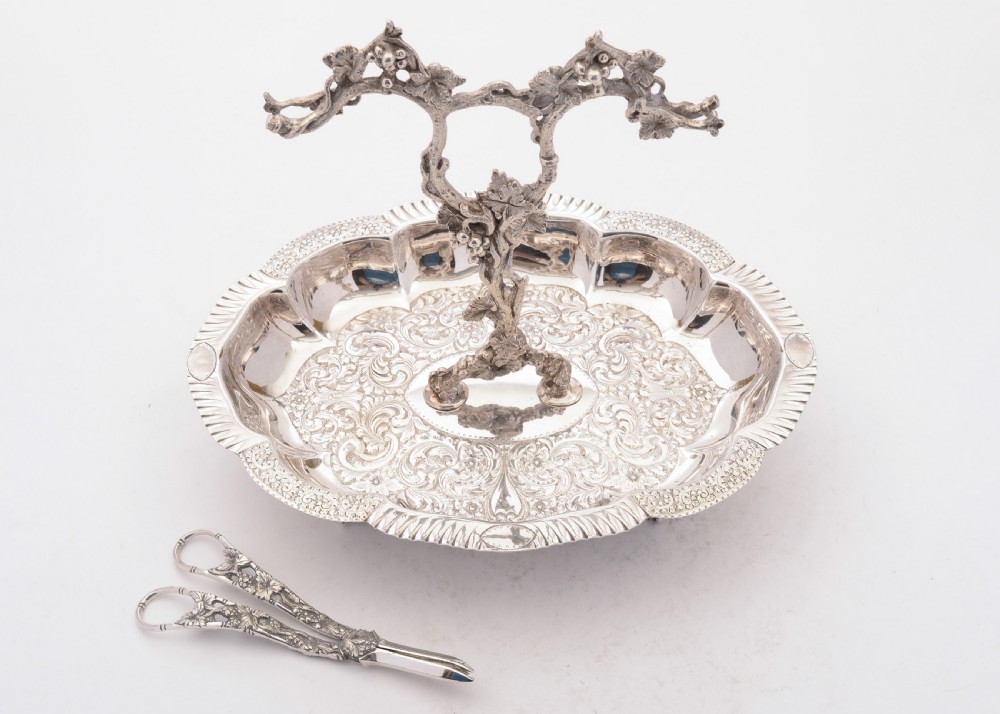 Gorgeous Edwardian Silver Plated Grape Dish and Scissors View III