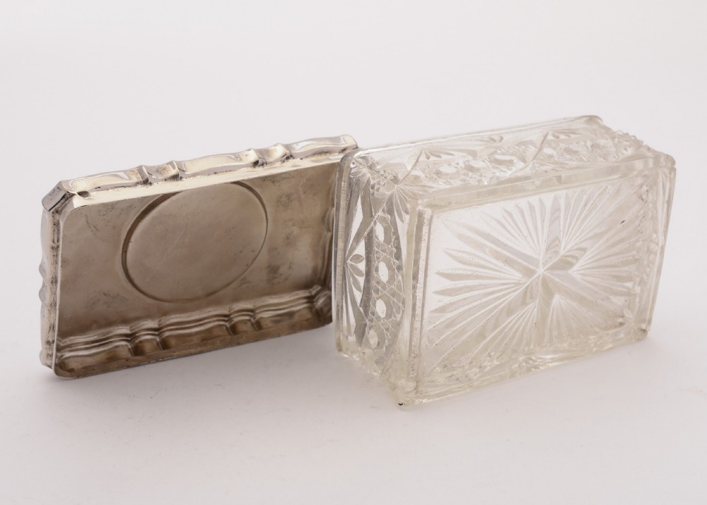 Nice Trinket Box with Cat Face Lid, 1911 View III