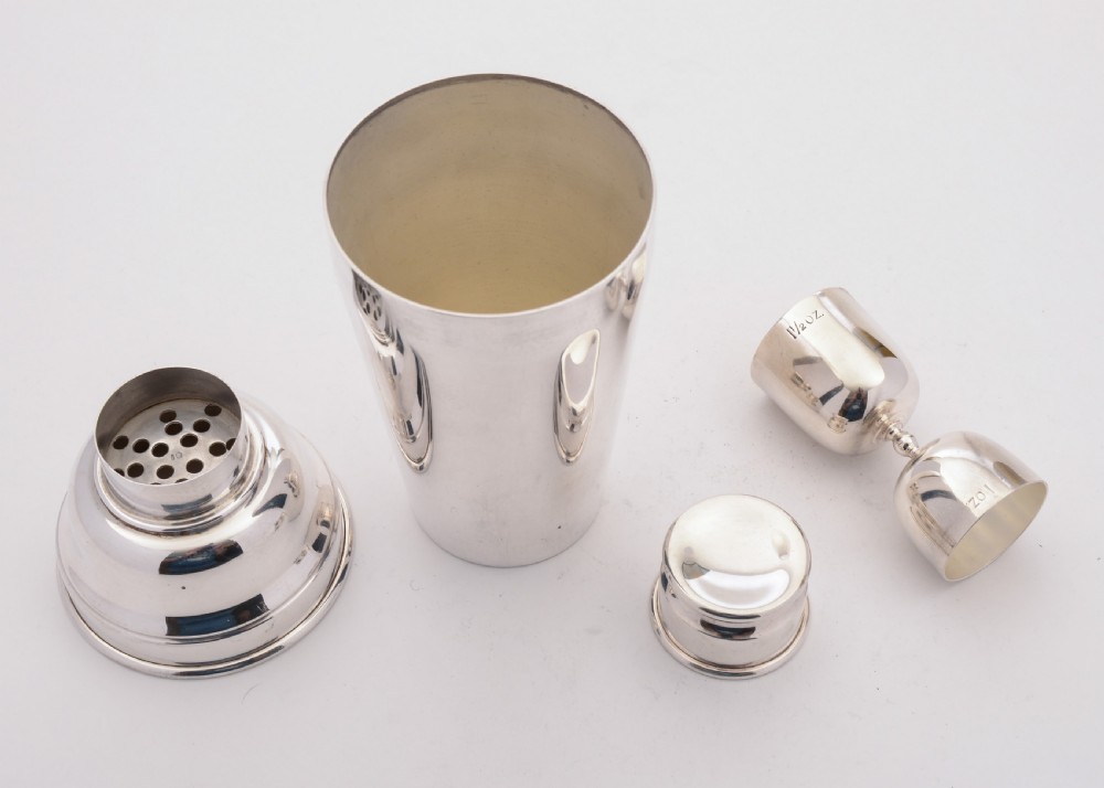 Superb Art Deco Silver Plated Cocktail Shaker With Measure View III