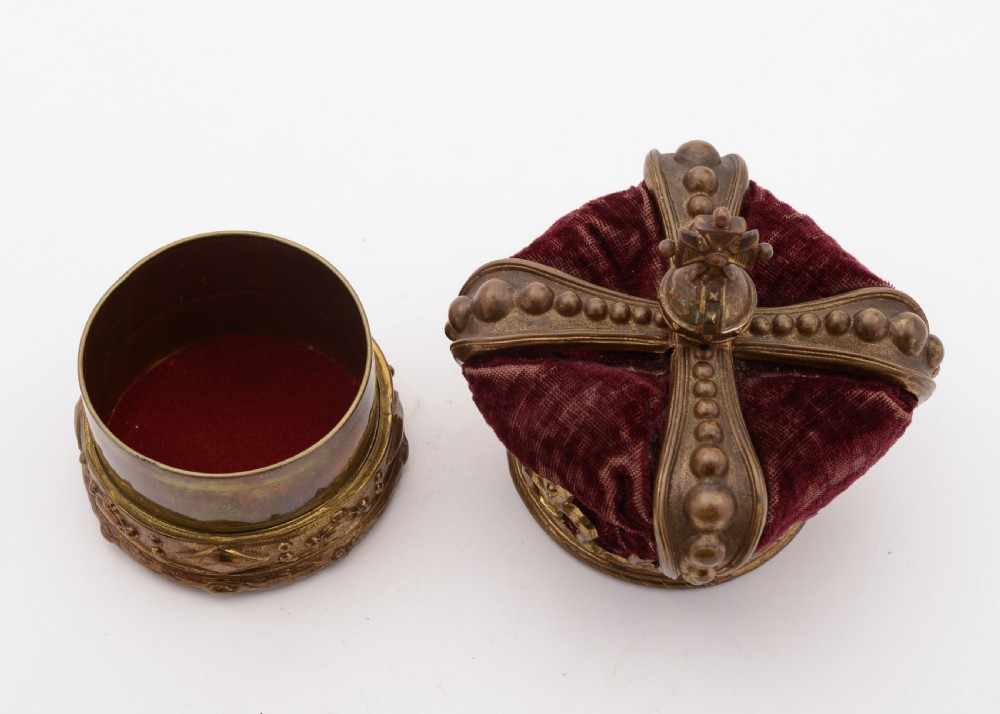 Stunning Edward VII Coronation Jewellery Box, 1901 View III