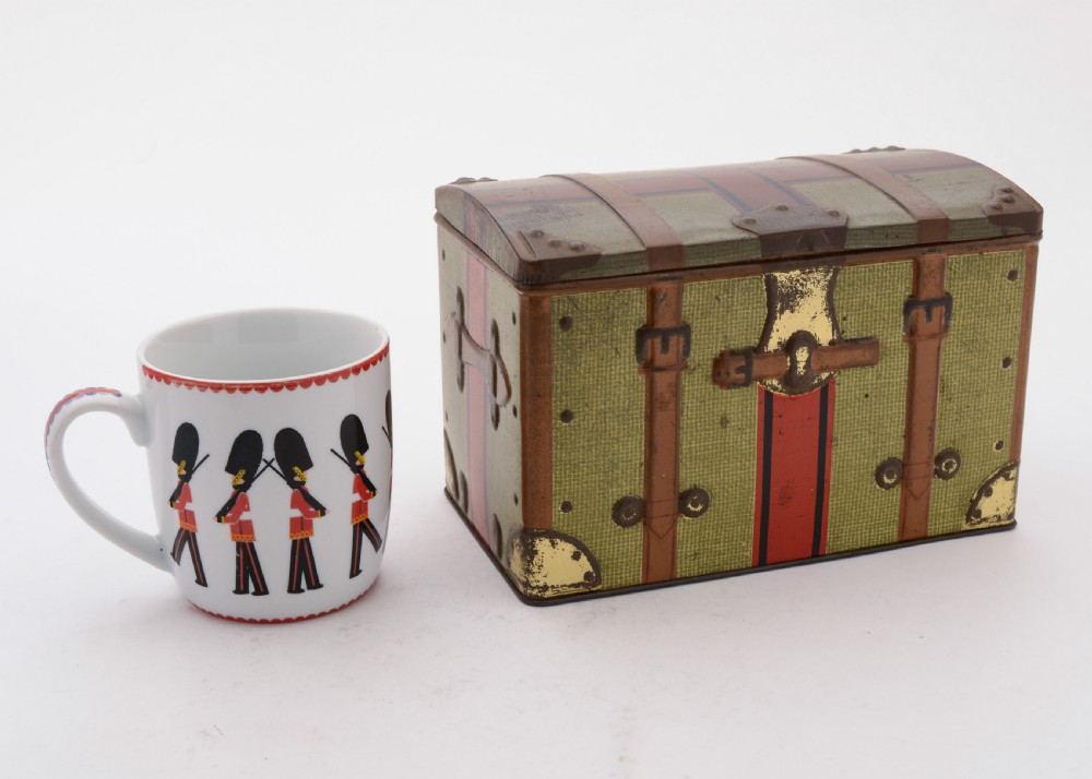 Lovely Novelty Tin Sweet Box, Circa 1900 View VII
