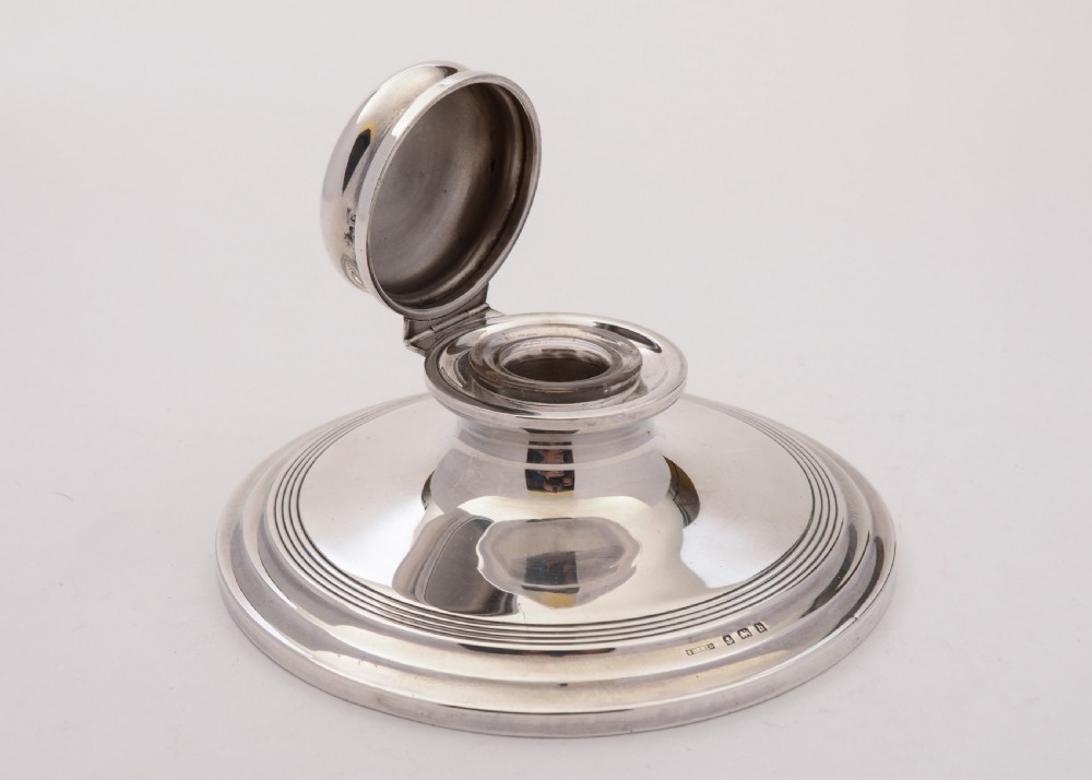 Fabulous Edwardian Silver Capstain ink Pot, 1907 View II