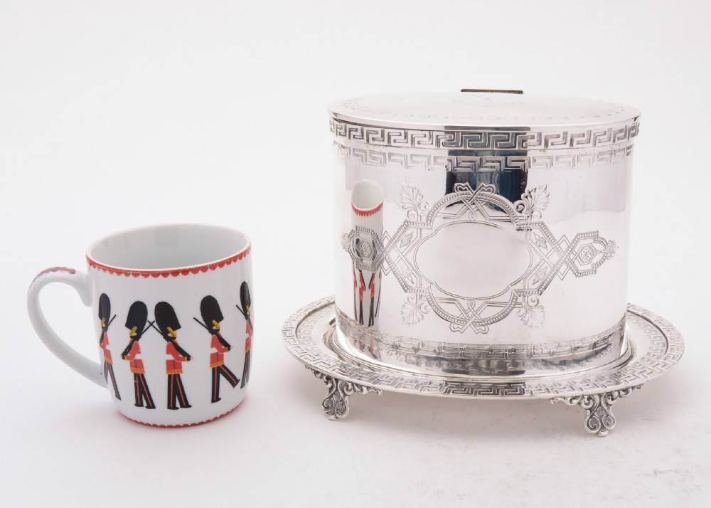 Lovely Victorian Silver Plated Biscuit Barrel, Circa 1890 View VIII
