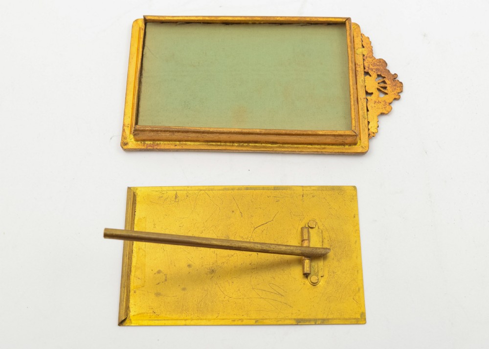 Nice Edwardian Gilded  Brass Photo Frame - circa 1905 View III