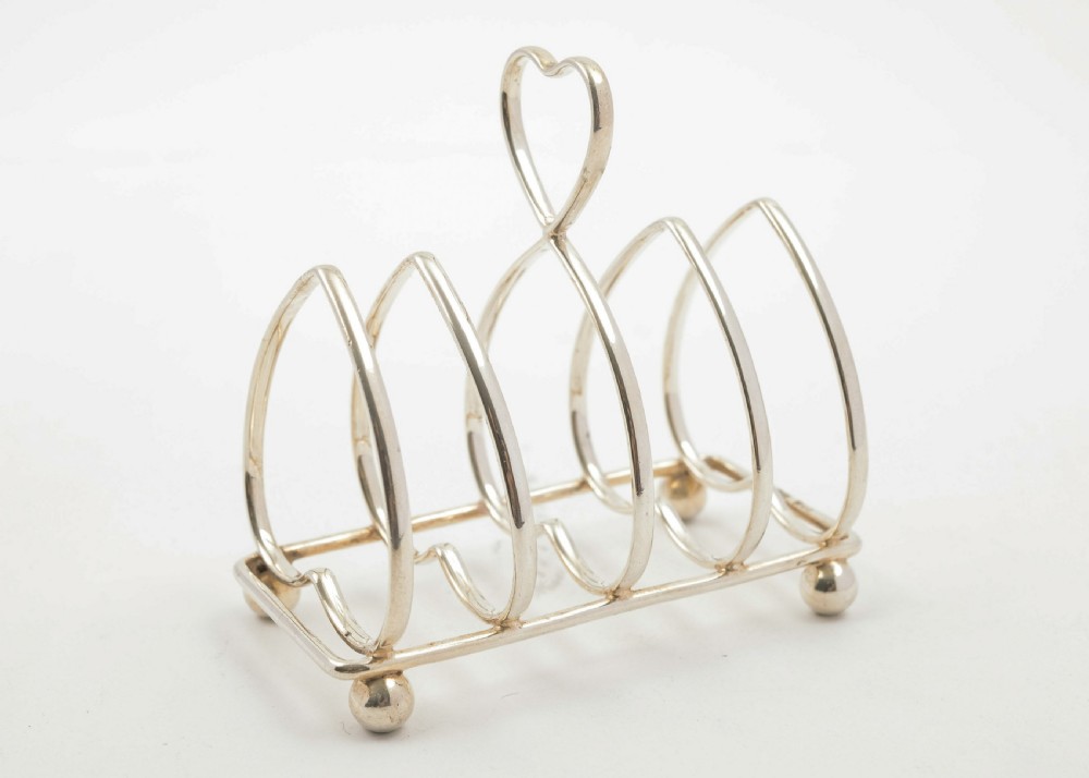 Unusual Edwardian Heart Shaped Silver Toast Rack -  Sheffield 1905