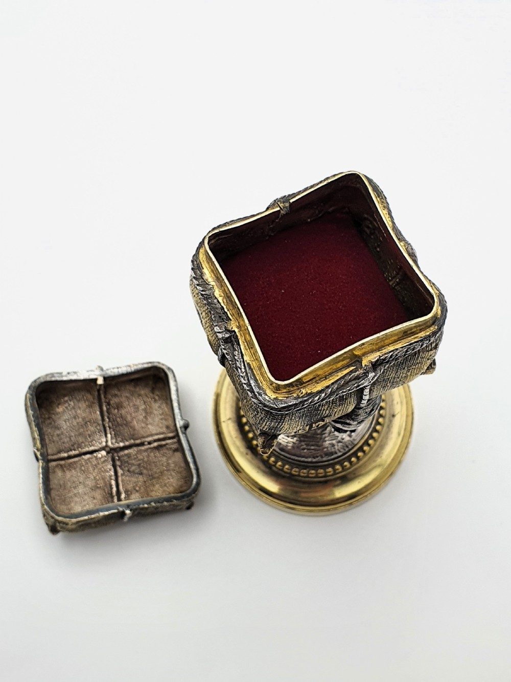 Unique Victorian Cherub Trinket/ Ring Box – English Antique - circa 1880 View VIII