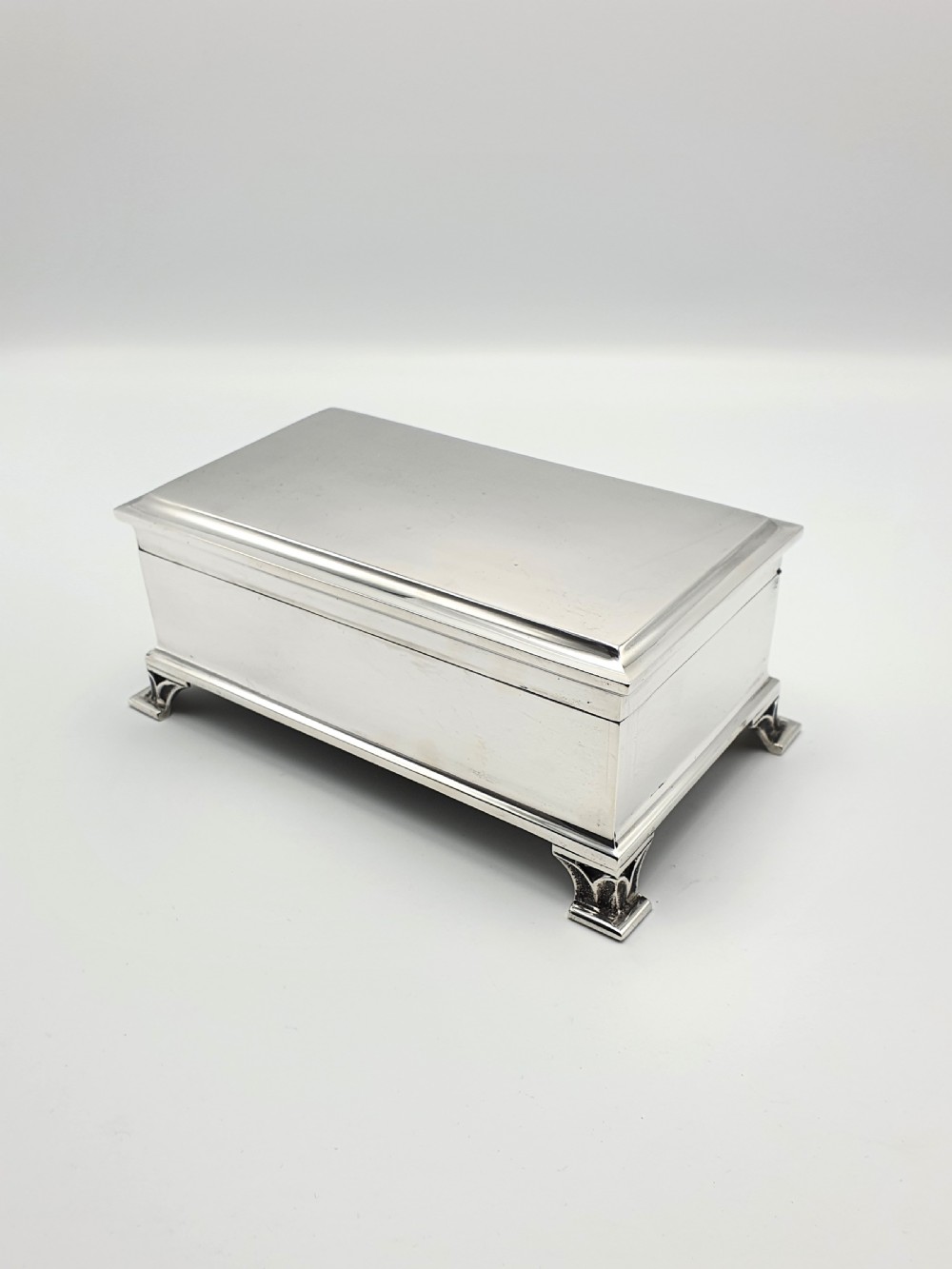 Splendid Art Deco Silver Jewellery Box – Birmingham 1938