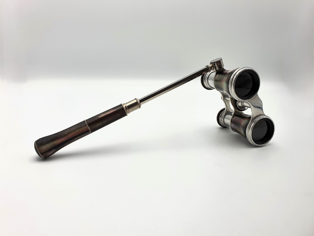Stylish Aluminium and Mother of Pearl Extending Opera Glasses – circa 1920
