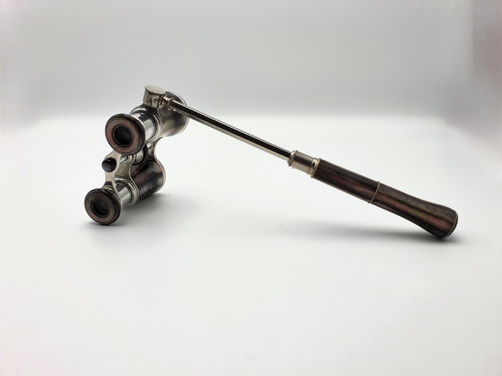Stylish Aluminium and Mother of Pearl Extending Opera Glasses – circa 1920 View VII