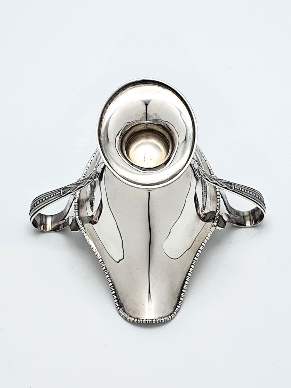 Handsome Edwardian sterling antique silver sauce boat – Chester, 1908 View III