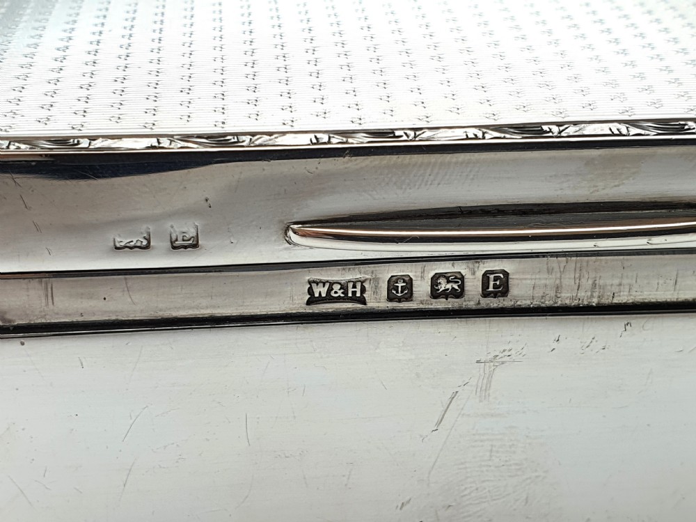 Gorgeous Art Deco Silver Jewellery Box - Birmingham 1929 View VI