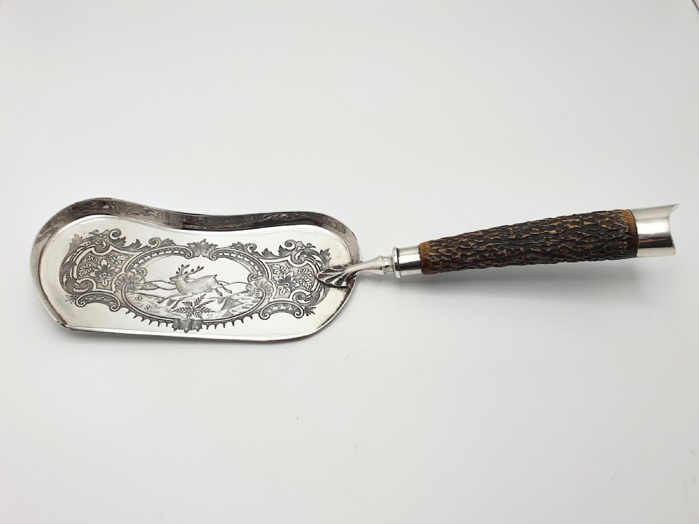 Lovely Edwardian Silver-Plated Crumb Scoop – circa 1905