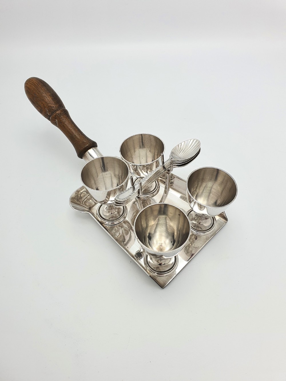 Rare Victorian Novelty Silver Plated Egg Cruet – circa 1890 View IV