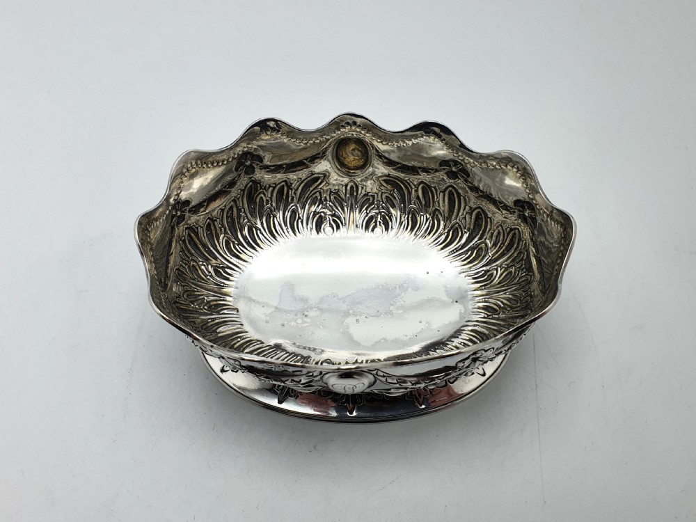 Nice Victorian Oval Silver Bowl - 1884 View II