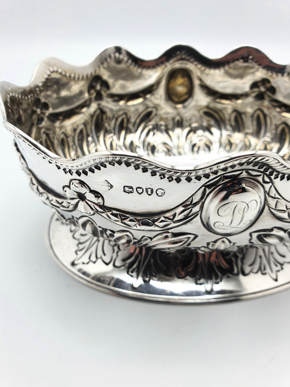 Nice Victorian Oval Silver Bowl - 1884 View IV
