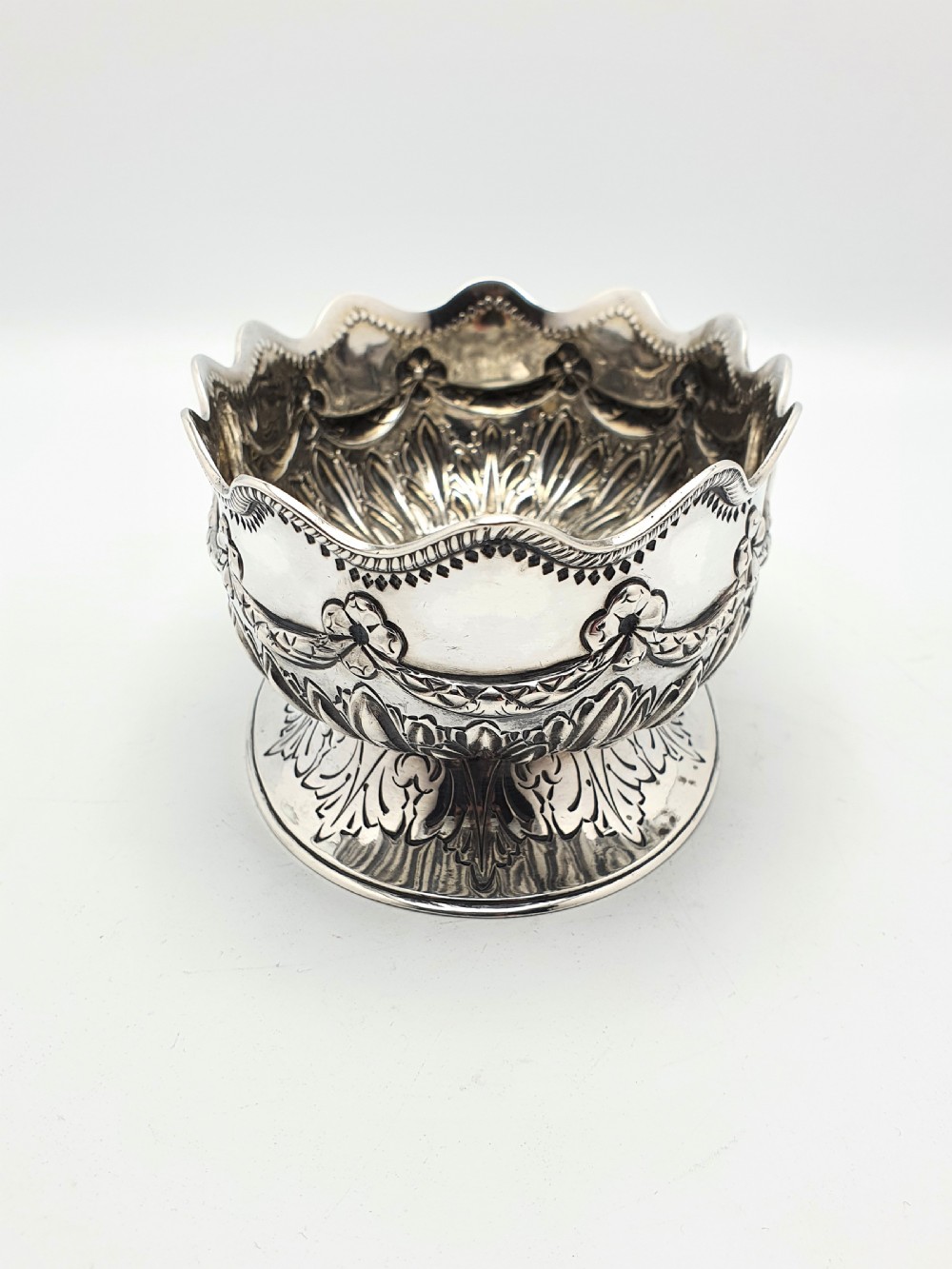Nice Victorian Oval Silver Bowl - 1884 View VI