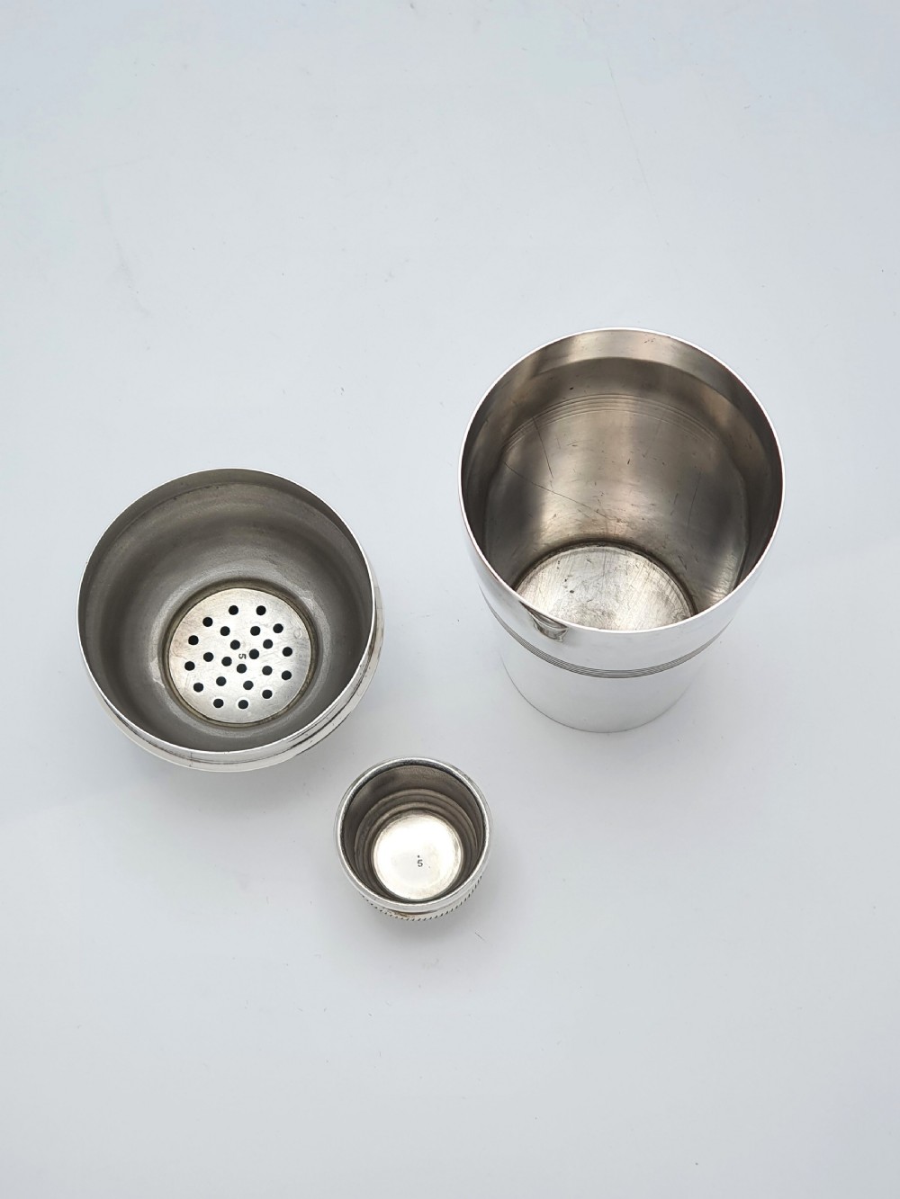 Lovely Art Deco Silver Plated Cocktail Shaker - circa 1930 View IV