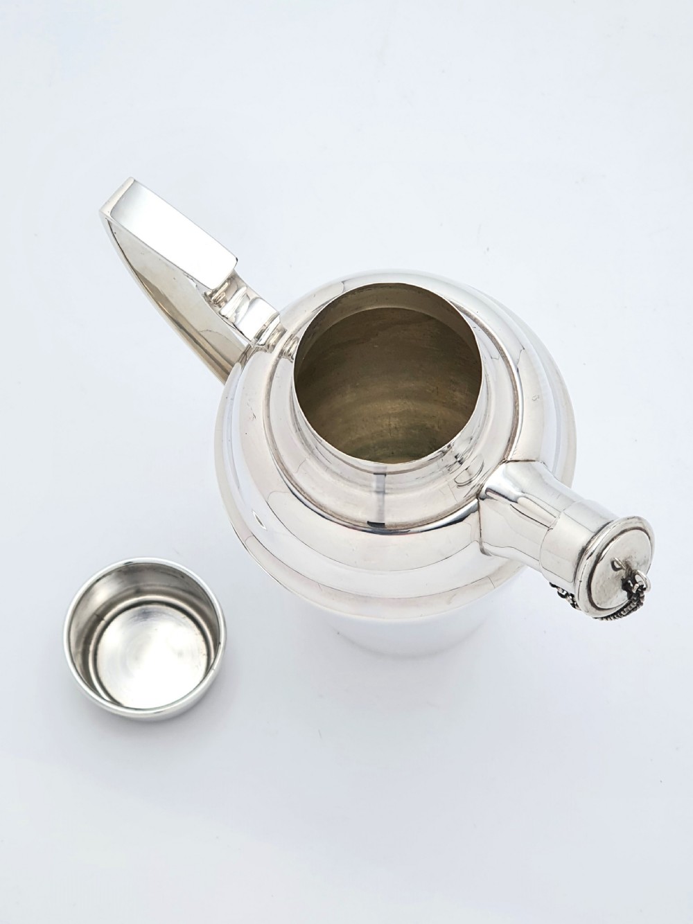 Gorgeous Asprey Silver-Plated Cocktail Shaker – circa 1930 View V