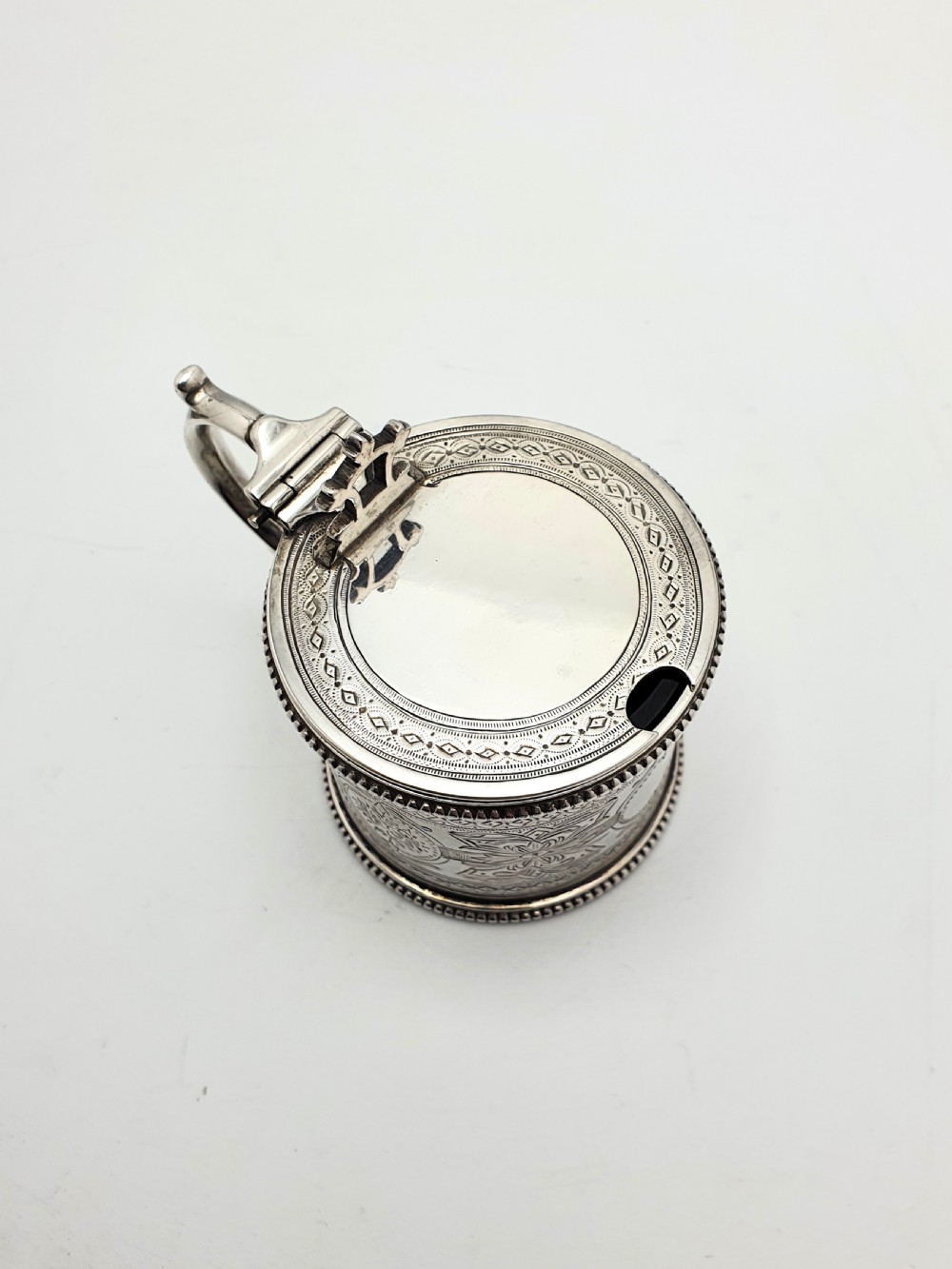 Beautiful Victorian Silver Mustard Pot – Sheffield, 1875 View VIII