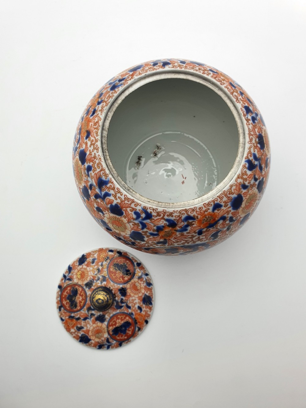 Splendid Large Imari Lidded Ginger Jar – circa 1880 View VI