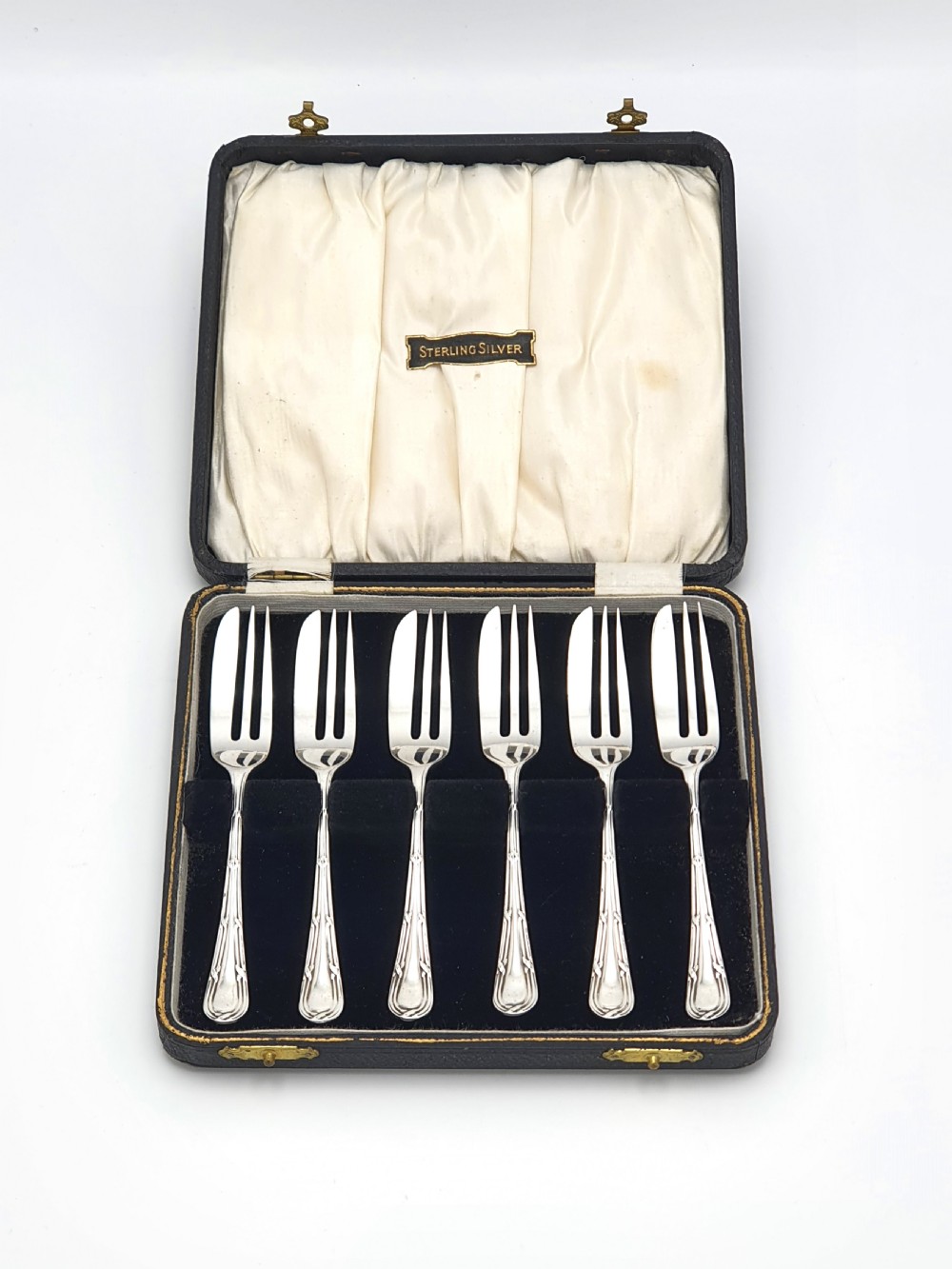 Nice Set of 6 Solid Silver Cake Forks - 1931
