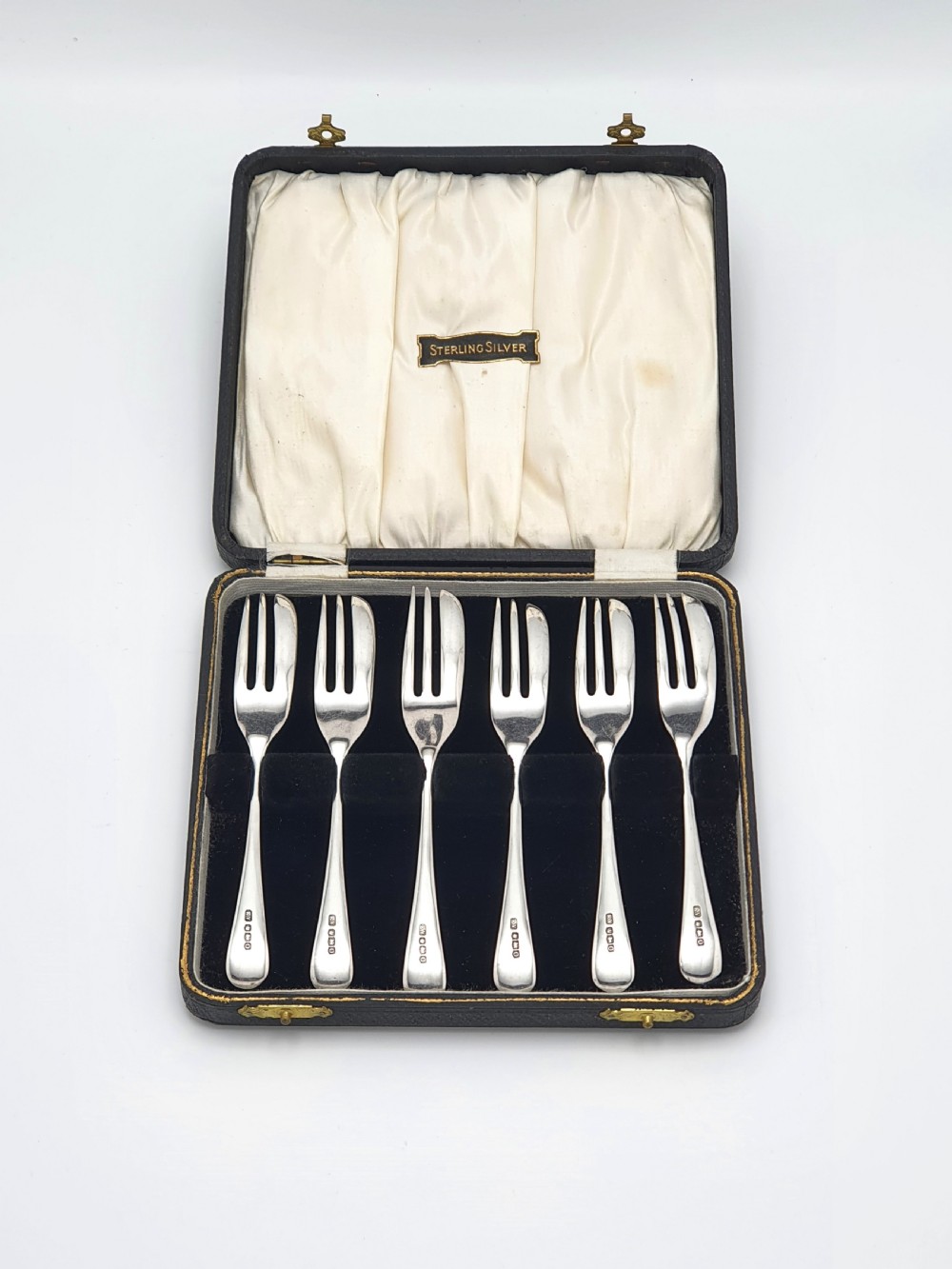 Nice Set of 6 Solid Silver Cake Forks - 1931 View III
