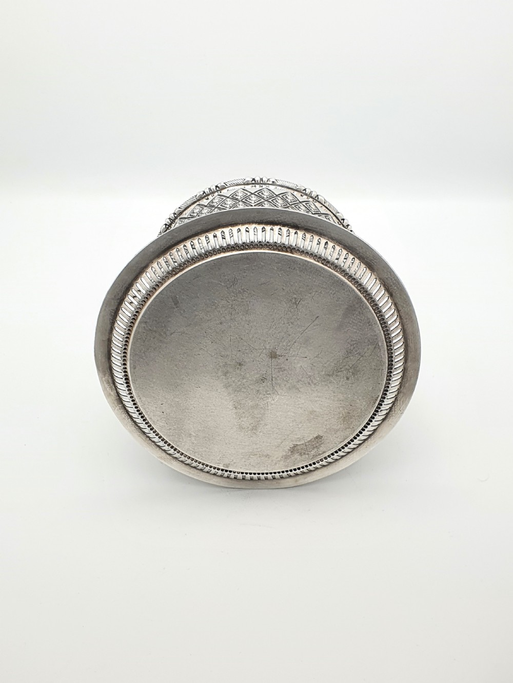 Superb Antique Edwardian Silver-Plated Biscuit Box - circa 1905 View IV