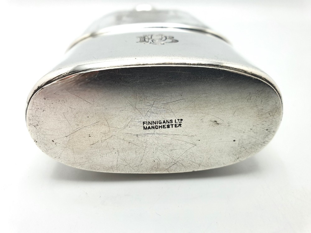Superb Antique Silver and Cut-Glass Hip Flask – London, 1919 View IX