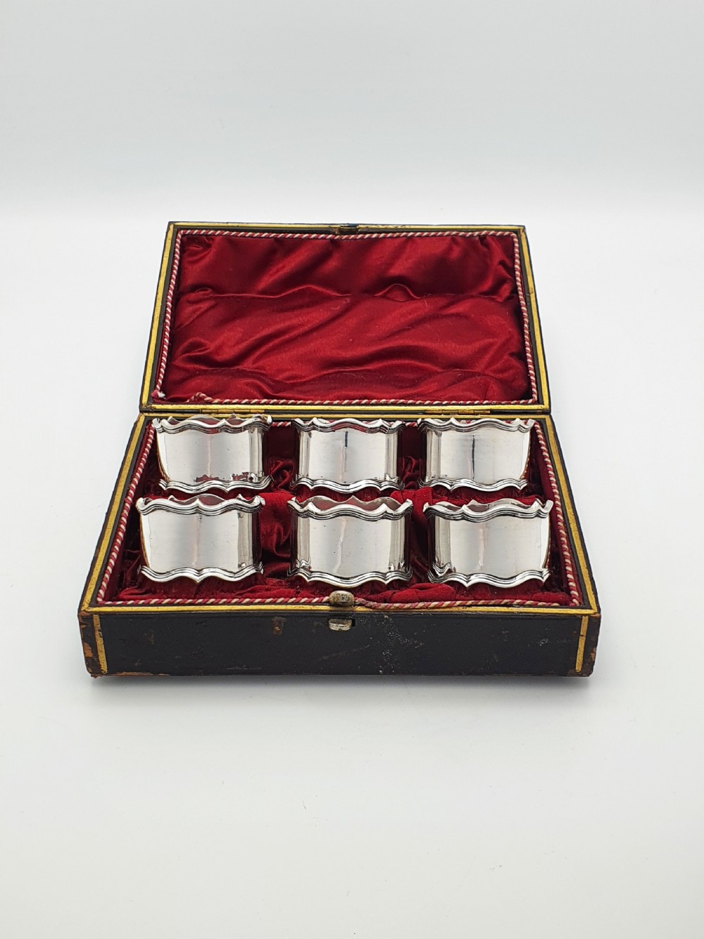 Nice Set of Six Antique Edwardian Silver-Plated Napkin Rings – circa 1905