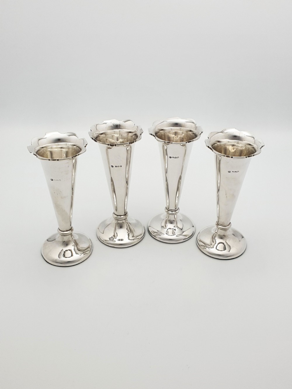 Stunning Set of Four Antique Edwardian Silver Bud Vases - 1908 View III
