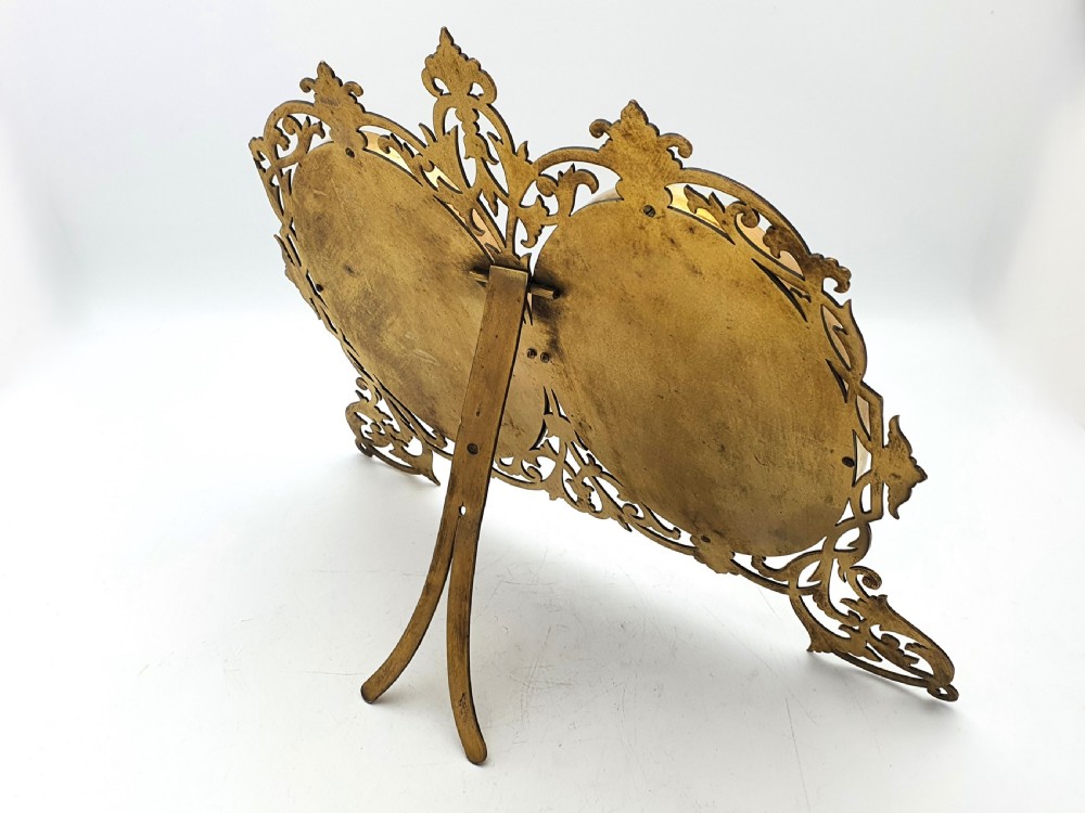 Splendid Victorian Gilded Brass Double Photo Frame - circa 1890 View II