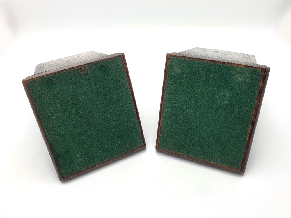 Handsome Pair of Shakespeare Bust Book Ends – circa 1920 View V