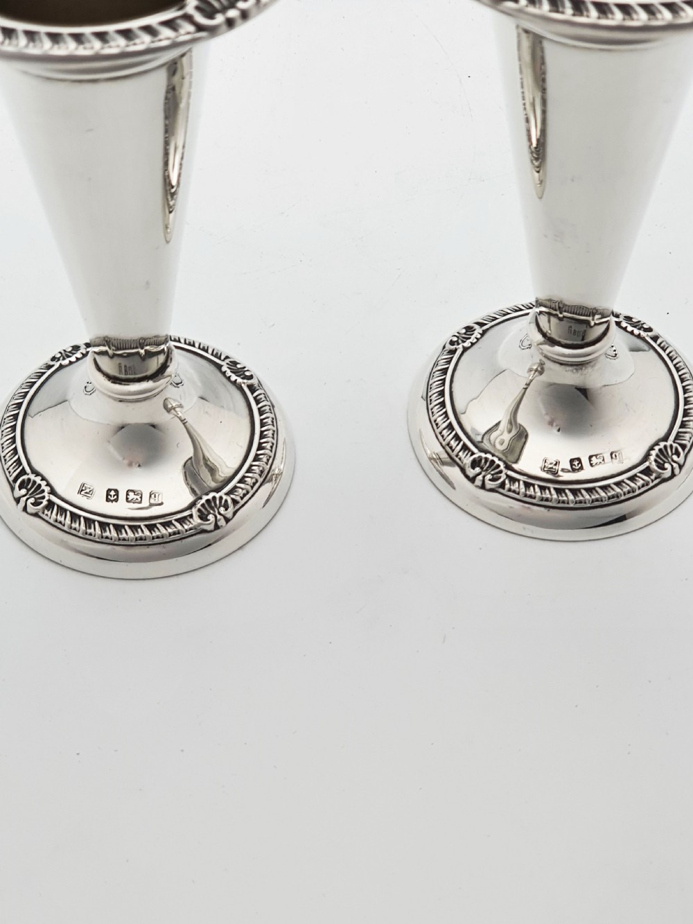 Lovely Pair of Antique Georgian Revival Sterling Silver Trumpet Vases - 1915 View VII