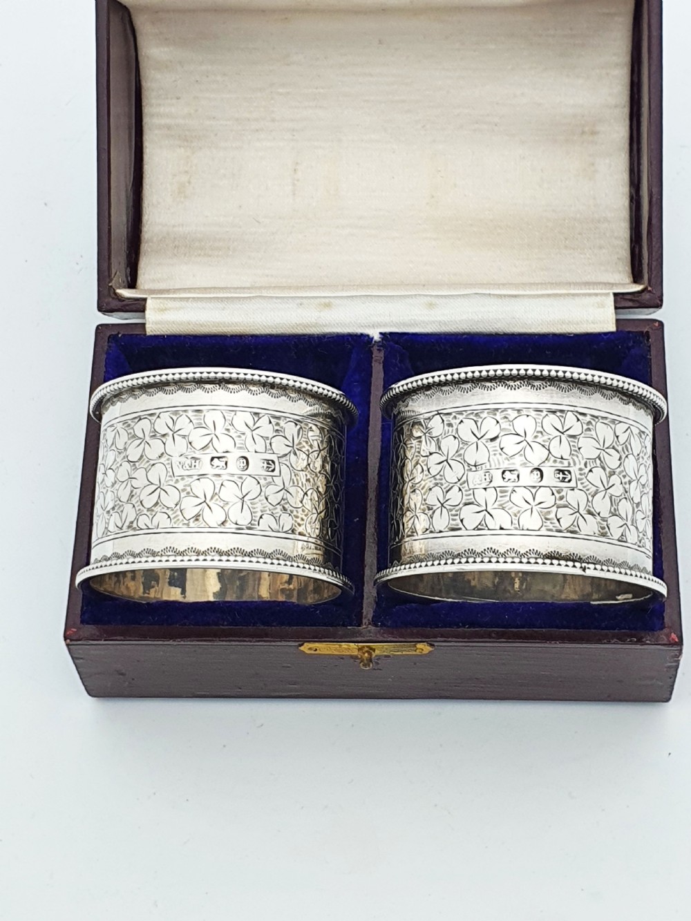 Pair of Antique Victorian Sterling Silver Napkin Rings in Fitted Case - 1890 View II