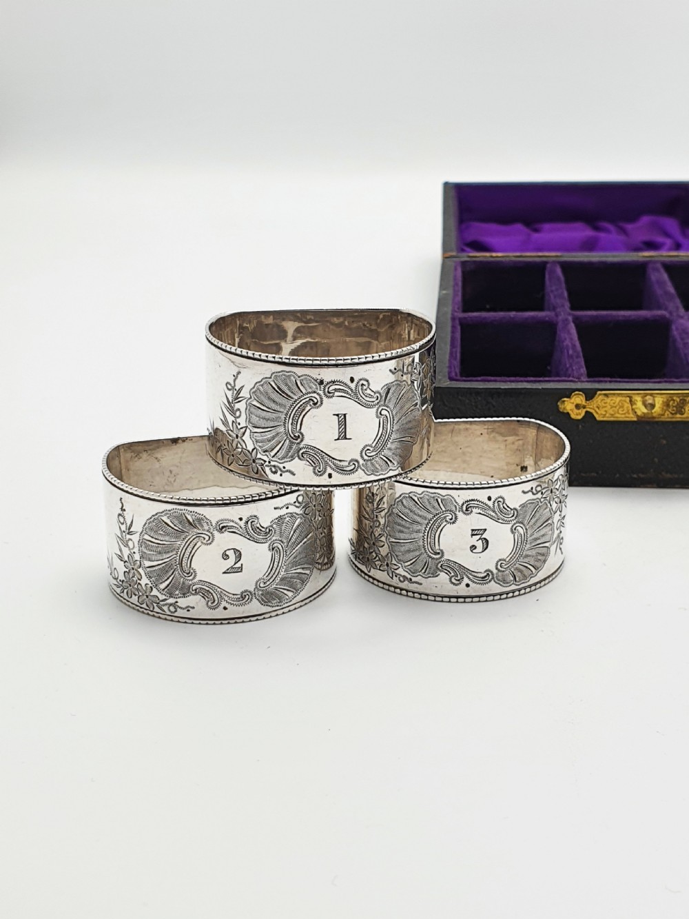 Boxed Set of 6 Antique Victorian Silver-Plated Numbered Napkin Rings – circa 1890 View III