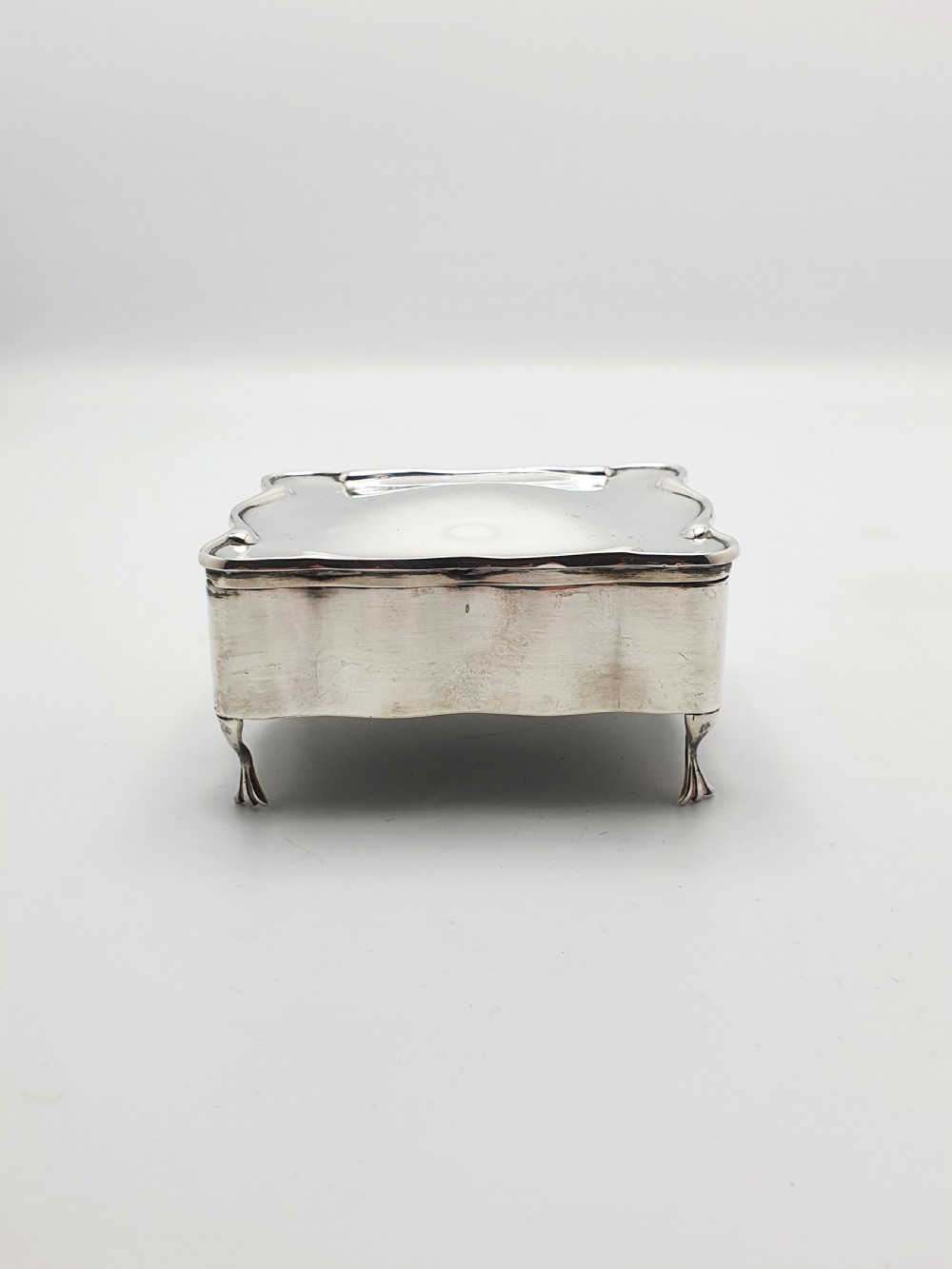 Stunning Antique Edwardian Sterling Silver Jewellery Box with Red Velvet Interior - 1906 View V