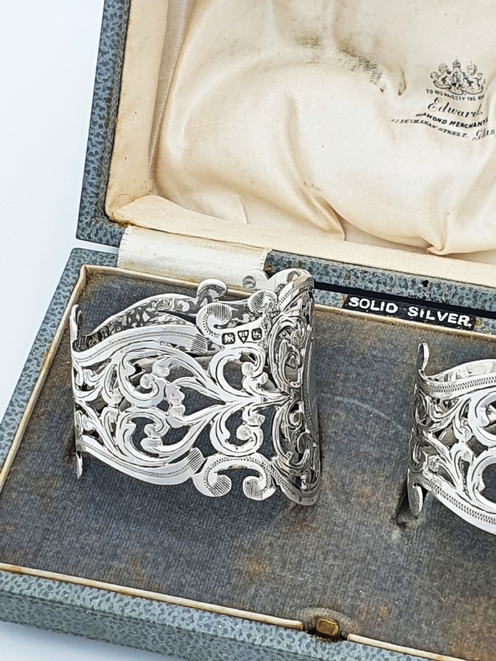Lovely Pair of Antique Solid Silver Pierced Napkin Rings - 1906 View VII