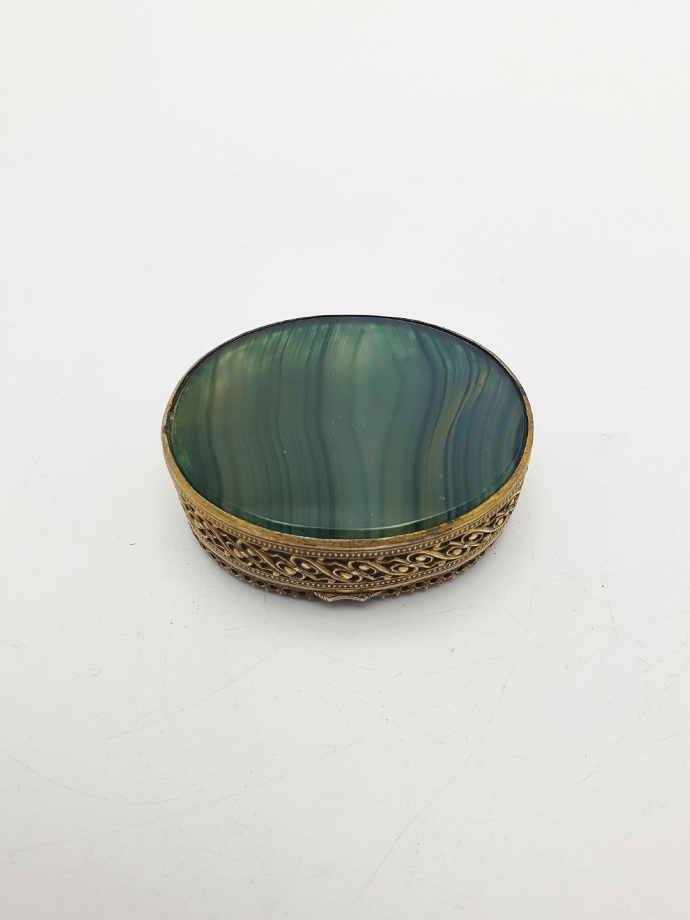 Nice Antique Victorian Gilt Brass & Agate Box – circa 1890 View IV